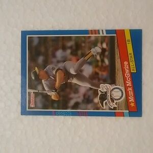 Mark McGwire Baseball Card 1991